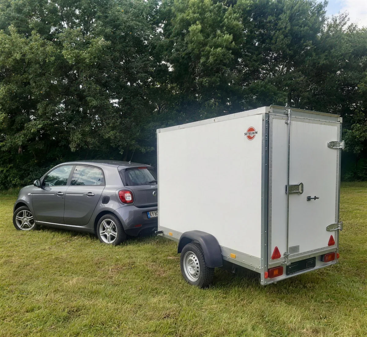 Åben varetrailer